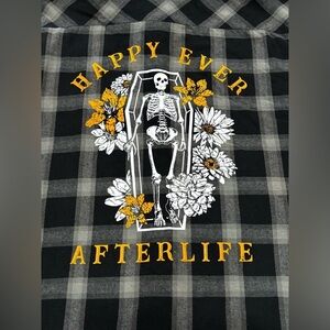 Women’s Spirit Halloween Happy Ever Afterlife Long Sleeve Flannel